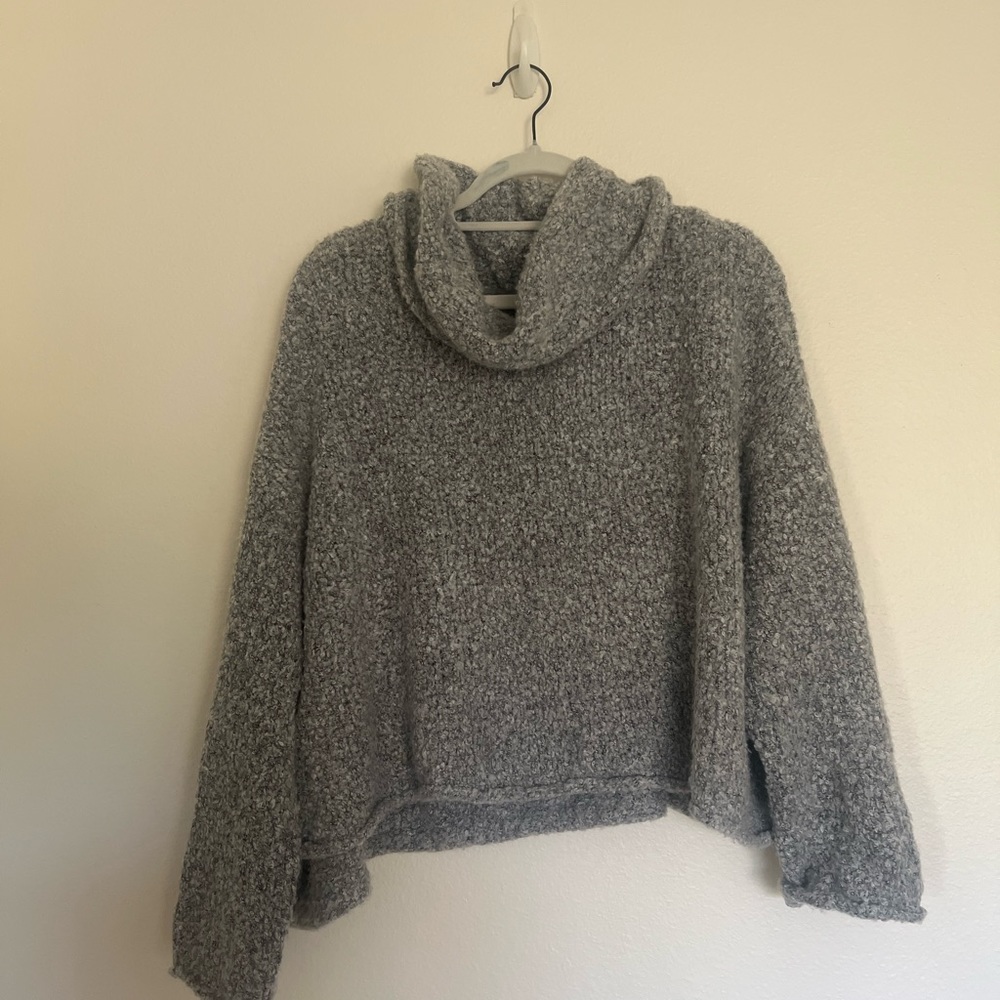 Free people sweater S